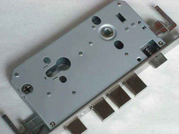 浪卡子24小时上门开锁公司