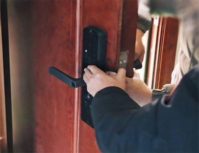 浪卡子24小时上门开锁公司